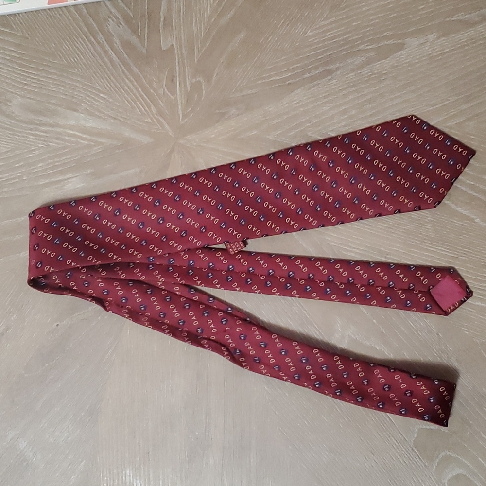 Brand Unknown. Vintage. Created in British Hong Kong